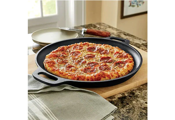 round pizza pan