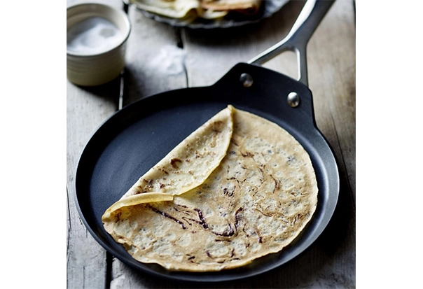 non stick crepe pan