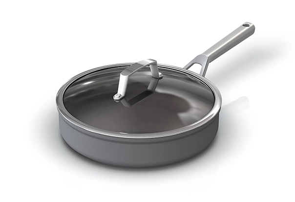 aluminium saucepan with lid
